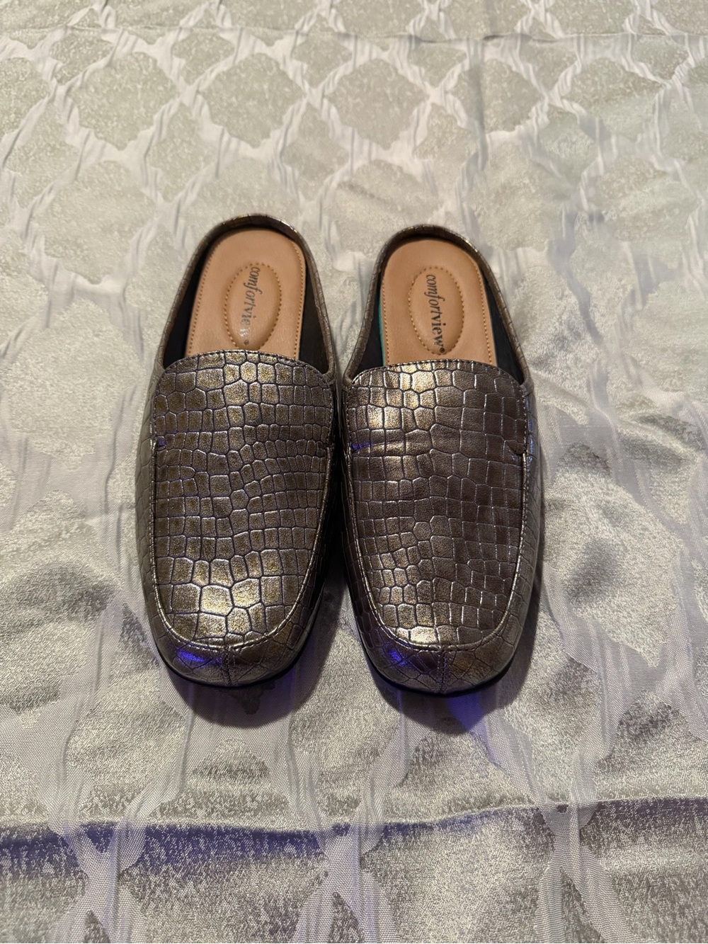 Women’s mules shoes
